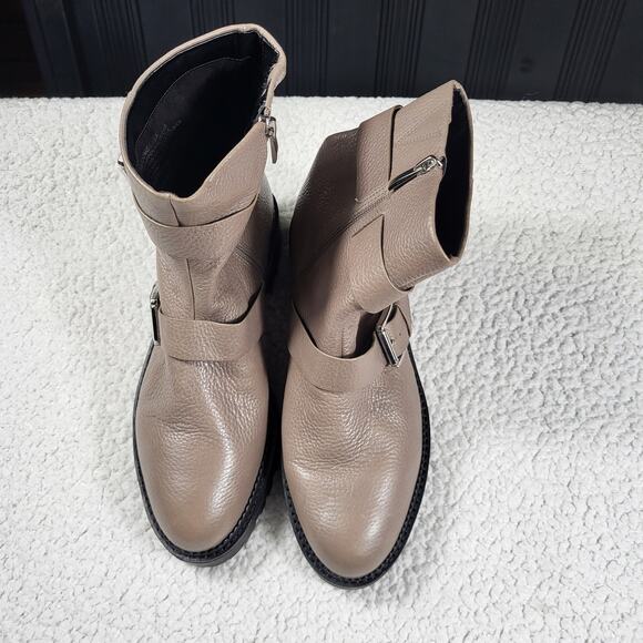 NEW  Nordstrom Macombs water-resistant moto boot taupe pebbled leather size 10M - Picture 3 of 6